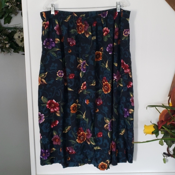 TR Bentley Plus Skirt Size 22 - Picture 3 of 4